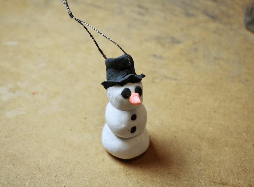 tree toy snowman