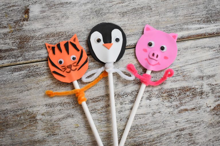 How to Make Animal Puppets From Foam?